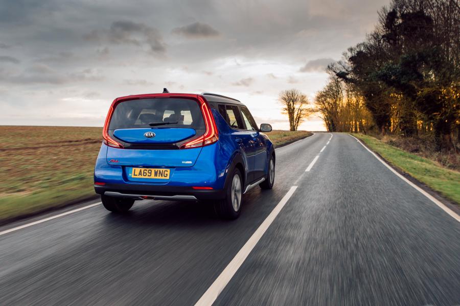  Kia Soul EV (SK3) 2019 года  (UK) (фото 22 из 40)